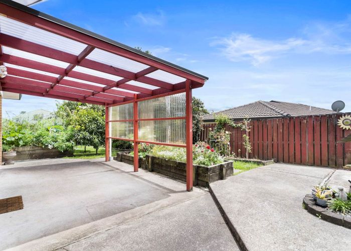  at 3 Carling Ave, Massey, Waitakere City, Auckland