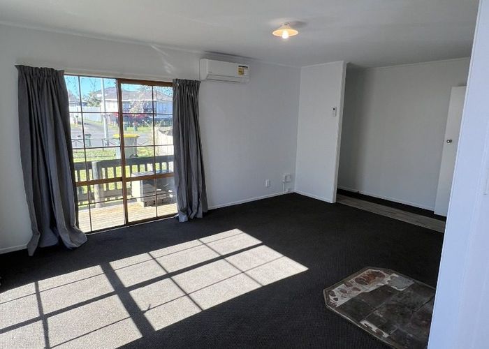  at 16 Goldnib Place, Manurewa, Manukau City, Auckland