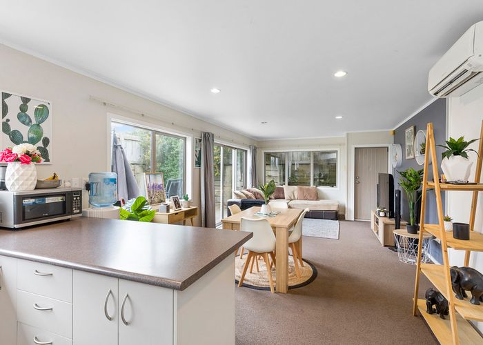  at 78/80 Waihora Crescent, Waitangirua, Porirua