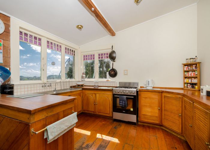  at 136 Horsman Road, Henderson