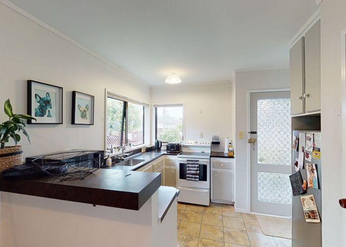  at 1/0 Trentham Road, Papakura, Auckland
