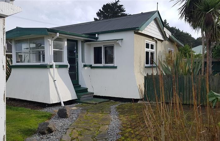  at 8 Rawhiti Avenue, New Brighton, Christchurch