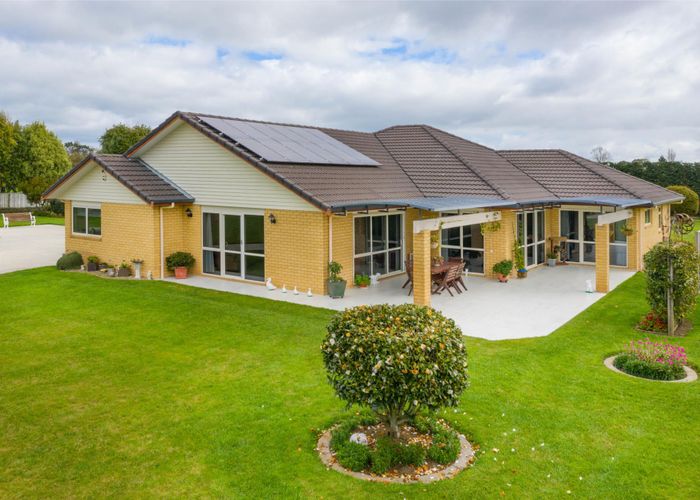  at 12 Bilsthorpe Lane, Matangi, Hamilton