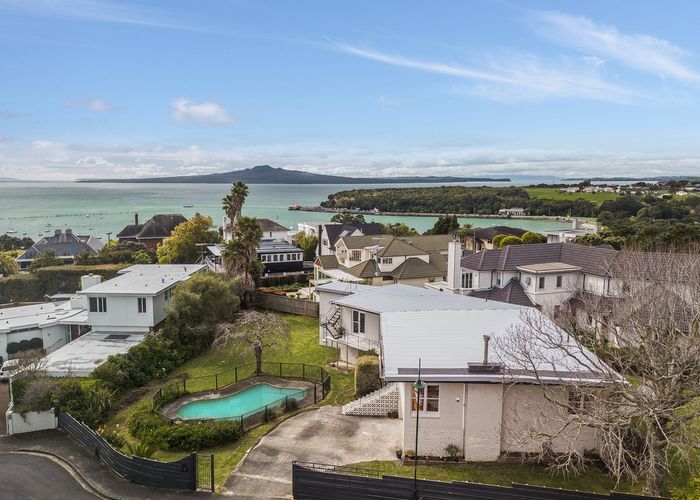  at 1 Huriaro Place, Orakei, Auckland