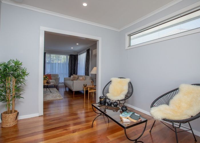  at 75 Oxford Street, Tawa, Wellington