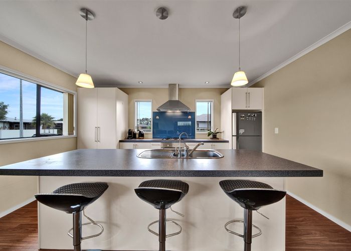  at 12 Marlin Terrace, Bell Block, New Plymouth