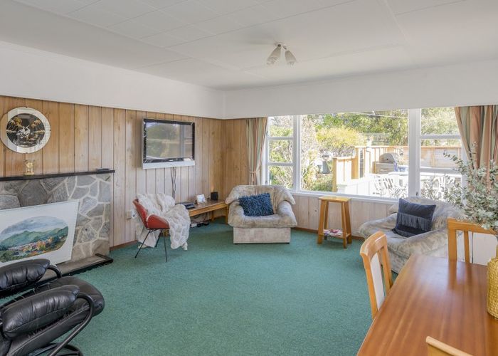  at 25 Donovan Road, Paraparaumu Beach, Paraparaumu