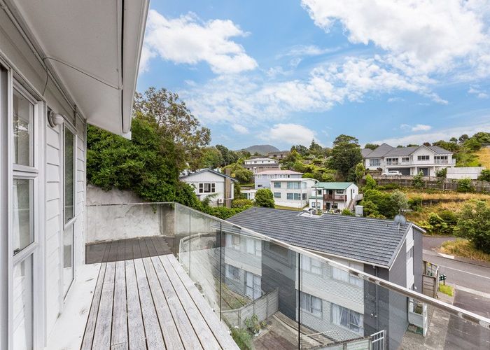  at 9/124 Redwood Avenue, Tawa, Wellington, Wellington