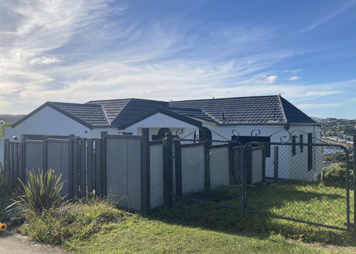  at 27 Eskdale Rd, Papakowhai, Porirua, Wellington