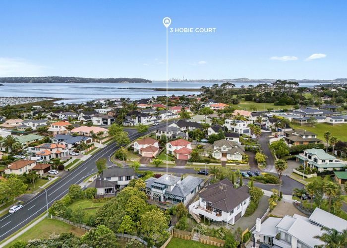  at 3 Hobie Court, West Harbour, Auckland