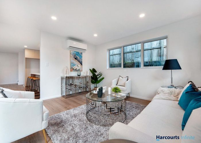  at Lot 2/6 Kaimai Avenue, Massey, Waitakere City, Auckland