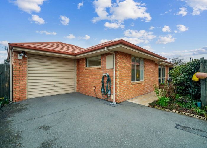  at 3/117 Yaldhurst Road, Sockburn, Christchurch