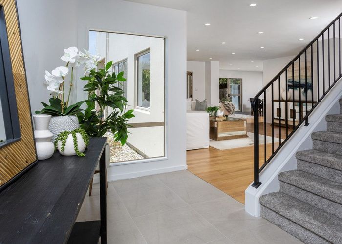  at 78 Medallion Drive, Oteha, Auckland