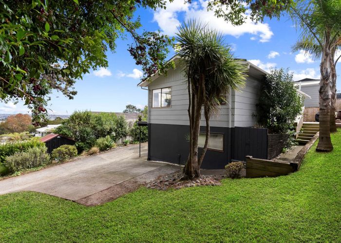  at 9 Sispara Place, Beach Haven, North Shore City, Auckland