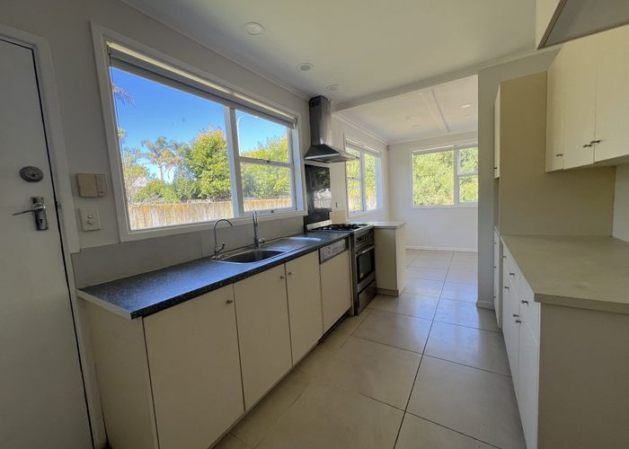  at 307 Albany Highway, Albany, North Shore City, Auckland
