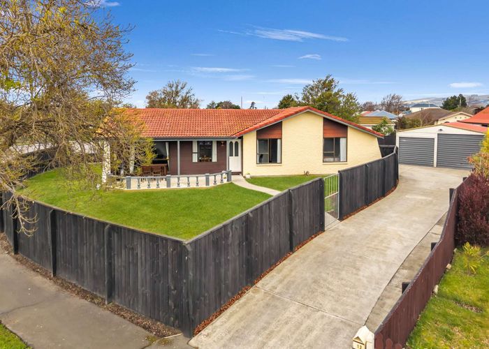  at 12 Mchaffies Place, Wainoni, Christchurch City, Canterbury