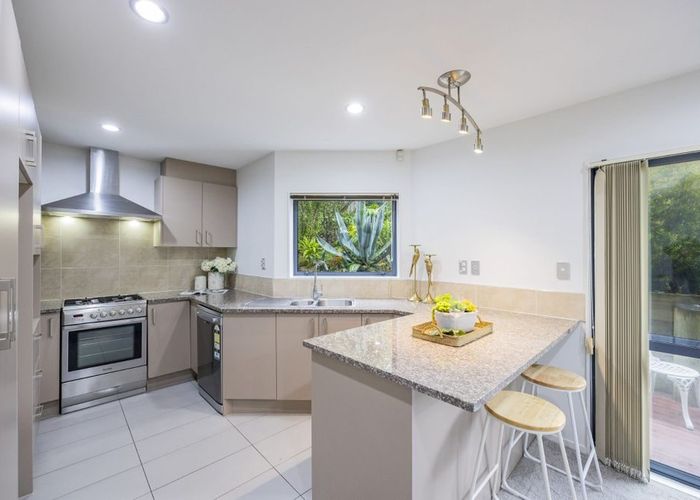  at 3 Woodall Place, Totara Vale, North Shore City, Auckland
