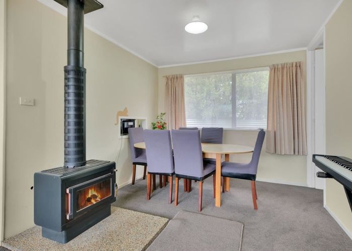  at 9 Lyndon Street, Culverden, Culverden