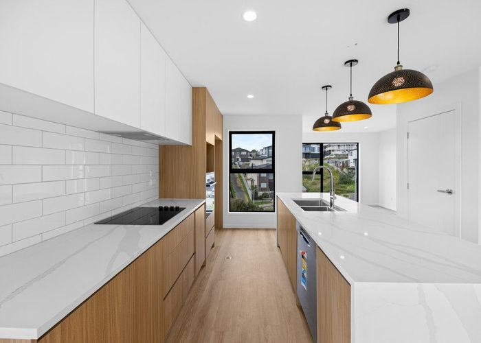  at 11 Kautawa Lane, Massey, Waitakere City, Auckland