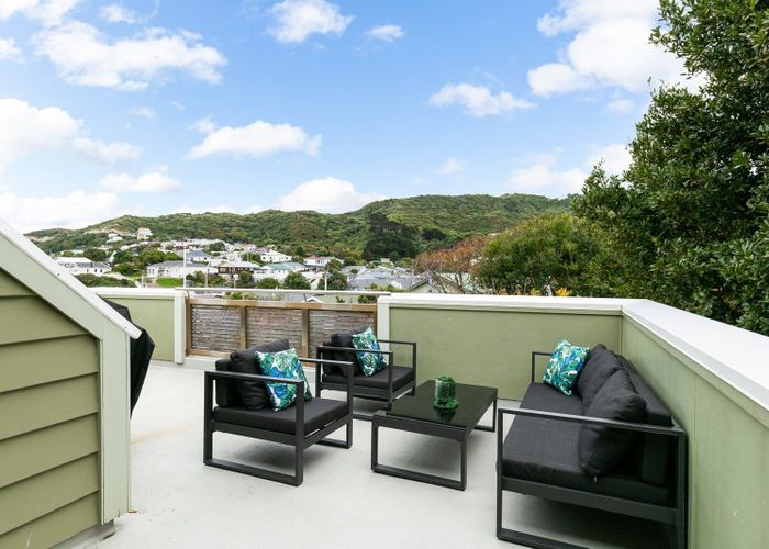  at 4 Don Street, Island Bay, Wellington