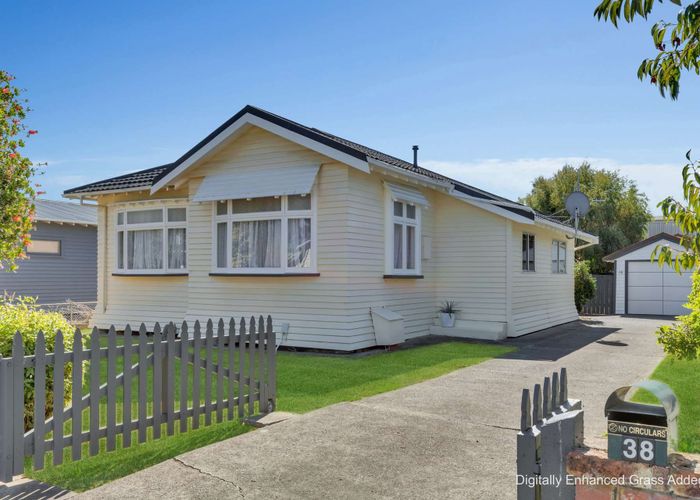  at 38 Miro Street, Takaro, Palmerston North, Manawatu / Whanganui