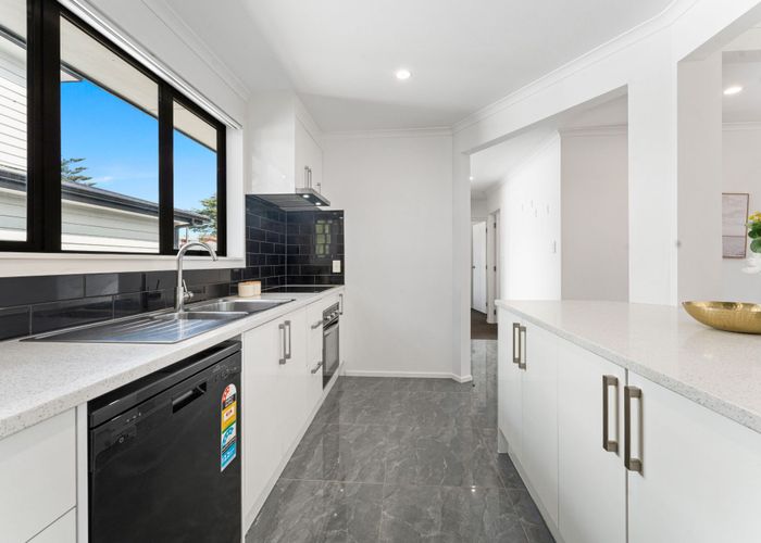  at 35B Cornwall Road, Papatoetoe, Auckland