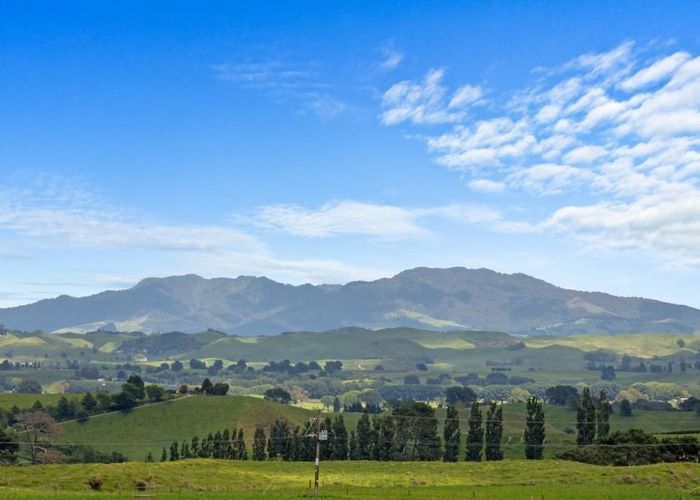  at 882 State Highway 5, Tirau