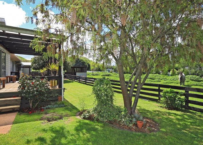  at 14 Dartmoor Road, Puketapu