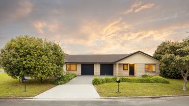  at 5 Denham Court, Flagstaff, Hamilton