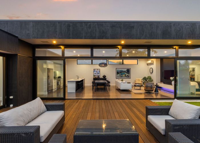  at 27 Mayfield Avenue, St. Albans, Christchurch City, Canterbury