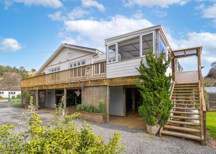  at 20 Charles Street, Tinui