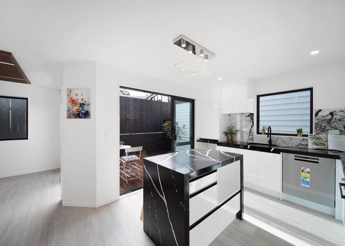  at 6A Pikitea Road, Mangere Bridge, Manukau City, Auckland