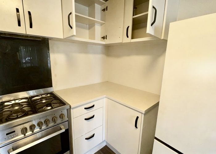  at 35 Maxwelton Drive, Mairangi Bay, Auckland