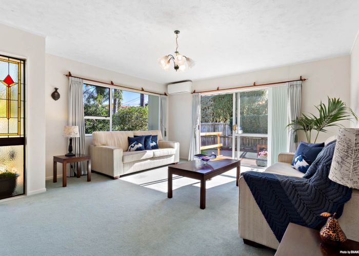  at 1/8 Killarney Avenue, Torbay, Auckland