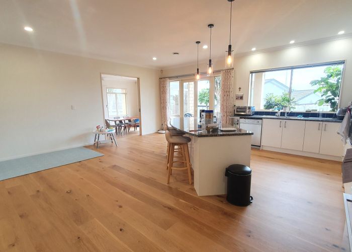  at 26 Scarlet Oak Drive, Albany, North Shore City, Auckland