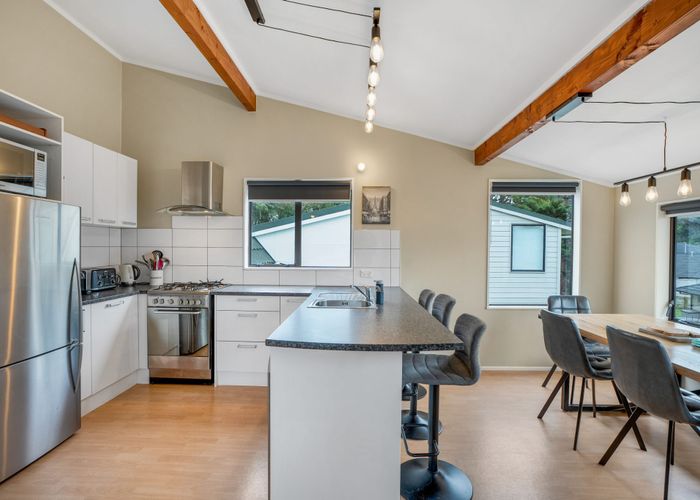  at 27B Shackle Lane, Whitby, Porirua