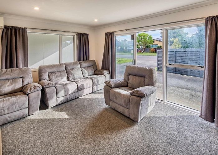  at 88 Hillcrest Road, Raumati Beach, Paraparaumu