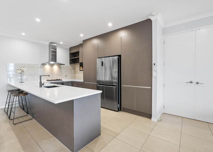 at 63 Kittiwake Drive, Schnapper Rock, North Shore City, Auckland