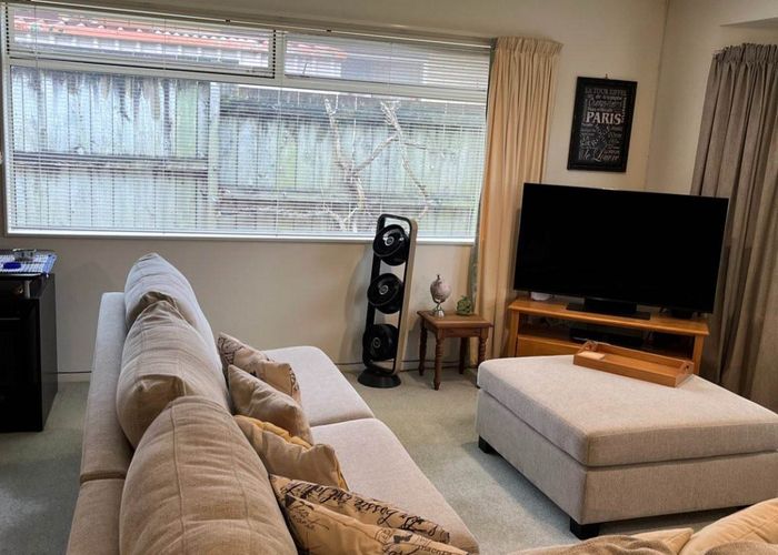  at 4 Chalmers Close, Orewa, Orewa