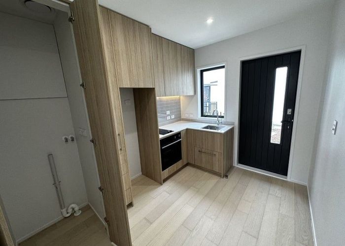  at 124 Taylors Road, Mount Albert, Auckland City, Auckland