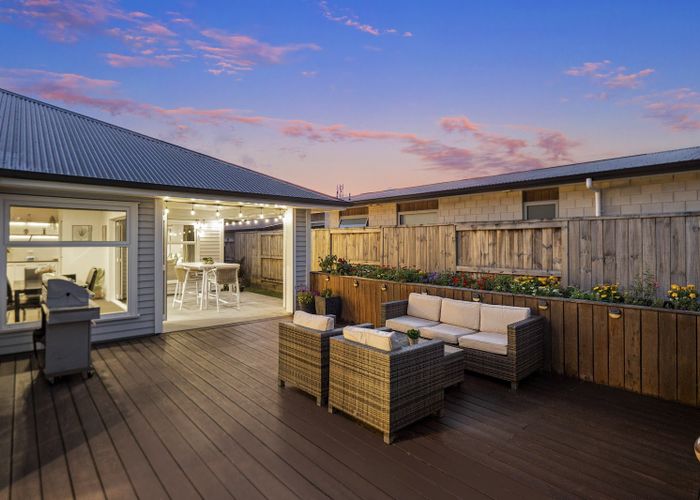  at 19 Puhirake Crescent, Pyes Pa, Tauranga