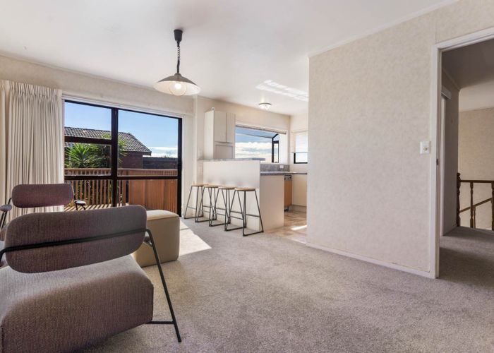  at 24 White Heron Drive, Massey, Waitakere City, Auckland