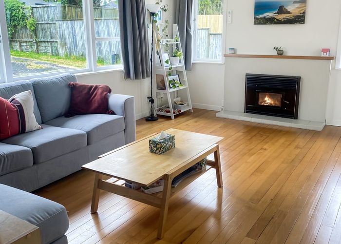  at 1/106 Lincoln Road, Henderson, Waitakere City, Auckland