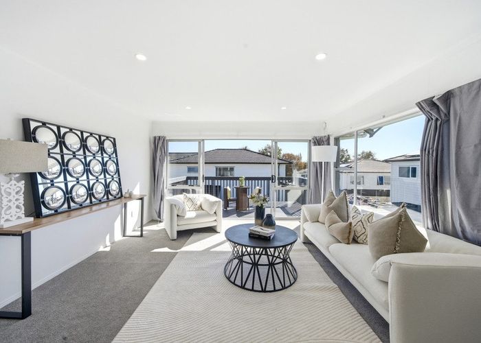 at 102 Hillside Road, Papatoetoe, Manukau City, Auckland
