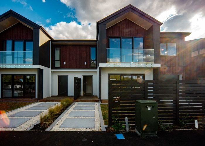  at 1/37 Casey Avenue, Fairfield, Hamilton, Waikato