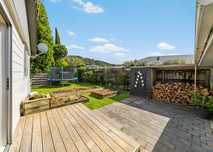  at 114 California Drive, Totara Park, Upper Hutt