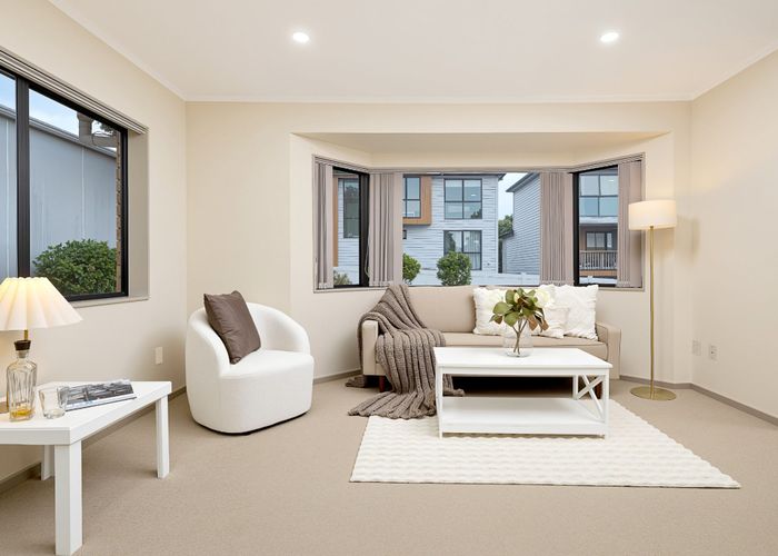  at 2/27 Rata Street, New Lynn, Waitakere City, Auckland