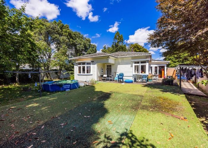  at 22 Royston Street, Rosehill, Papakura, Auckland