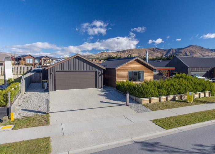  at 41 Mount Nicholas Avenue, Wanaka