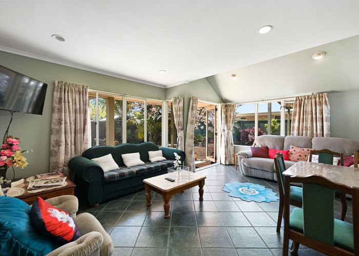  at 12 Dover Road, Saint Andrews, Hamilton, Waikato